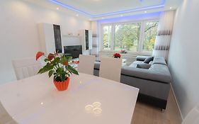 Mega Lux Apartment